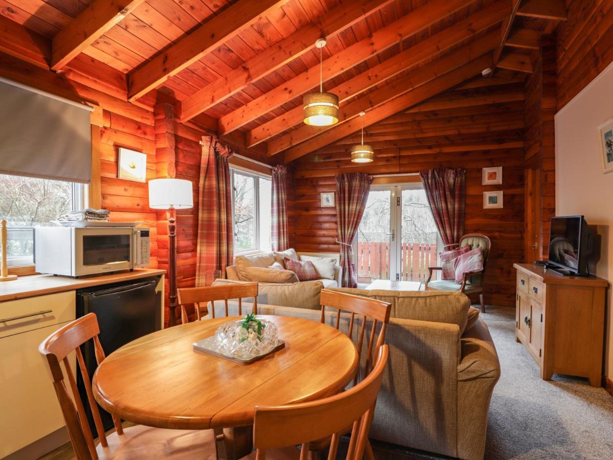 Spruce Lodge Strathpeffer Eksteriør bilde