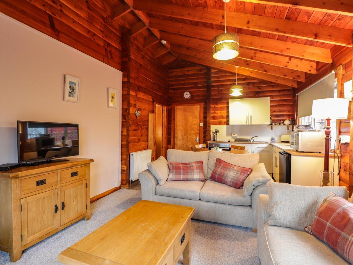 Spruce Lodge Strathpeffer Eksteriør bilde