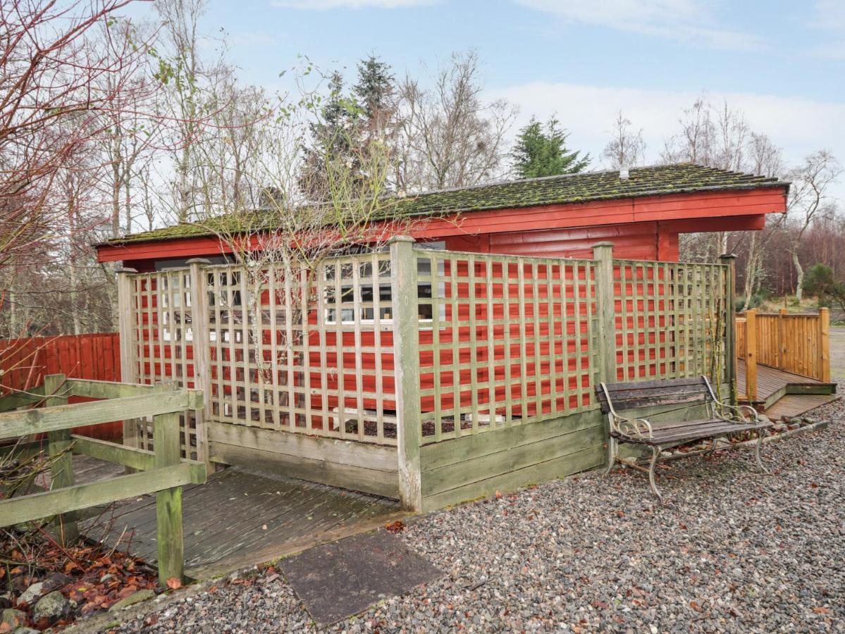 Spruce Lodge Strathpeffer Eksteriør bilde