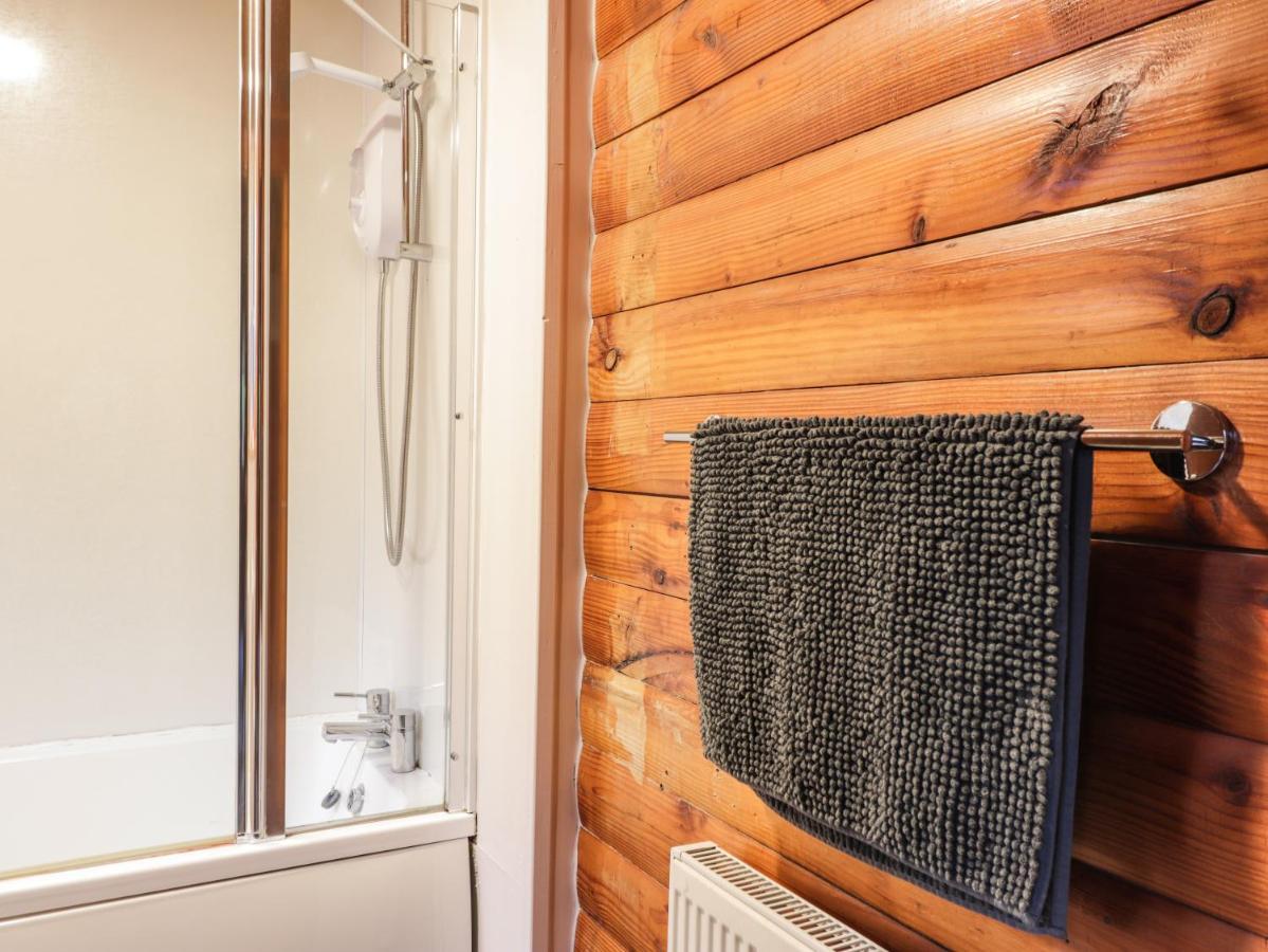 Spruce Lodge Strathpeffer Eksteriør bilde