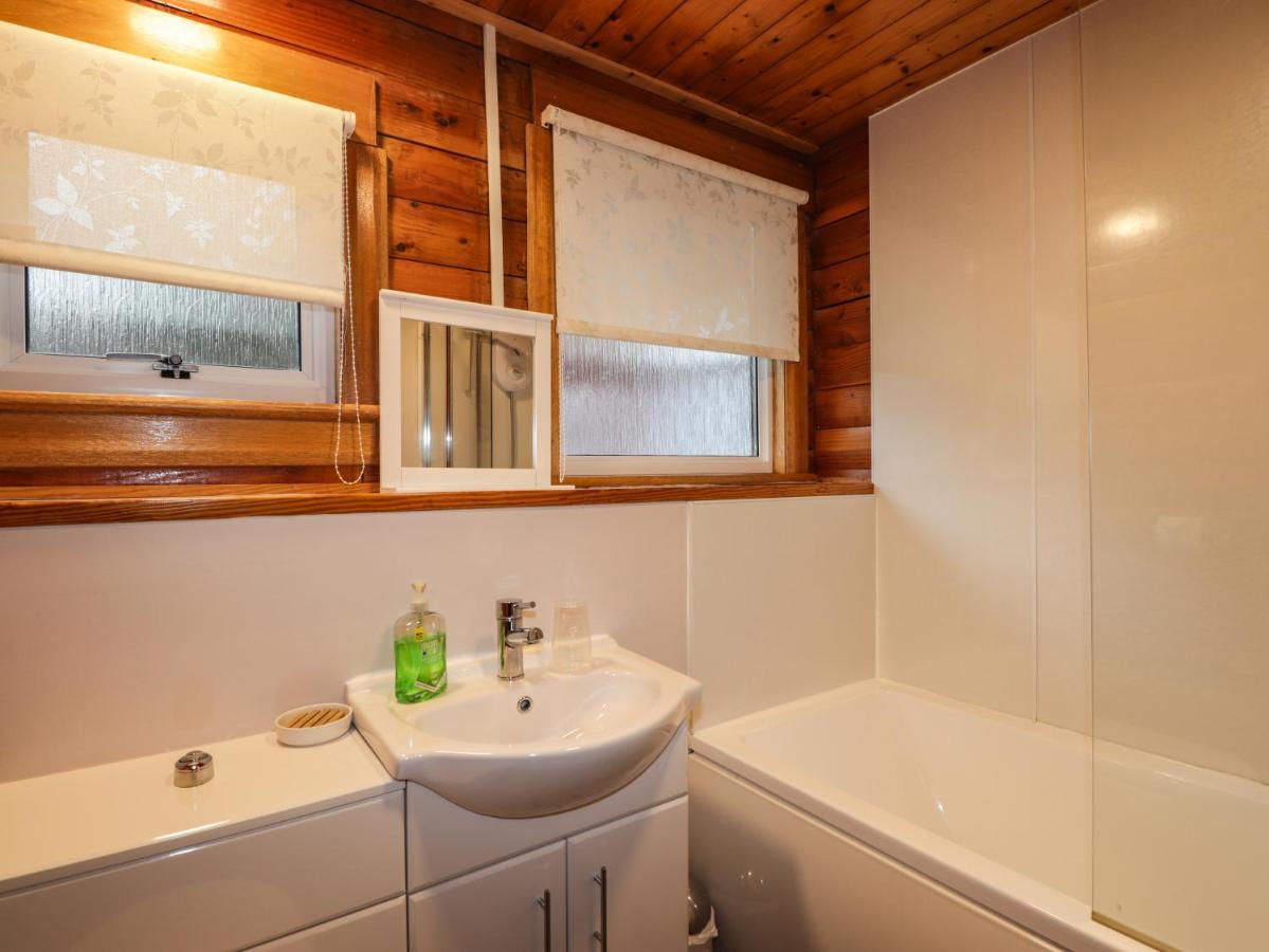 Spruce Lodge Strathpeffer Eksteriør bilde